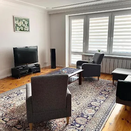 Apartment Penthouse In The Old Citycenter