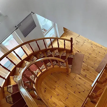 Penthouse In The Old Citycenter Apartament *