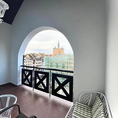 Penthouse In The Old Citycenter